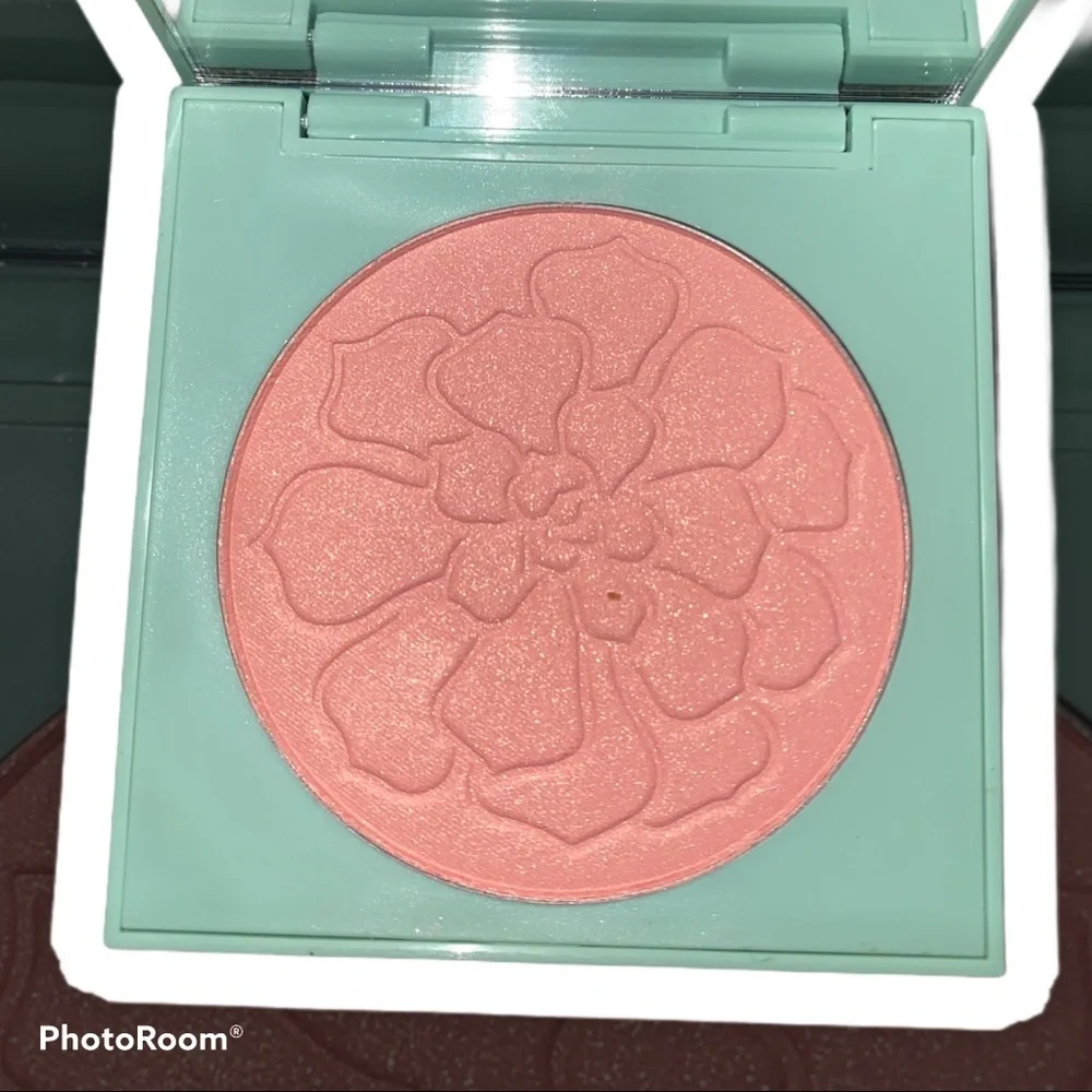 💸desert rose pressed‎ powder blush 3x$35